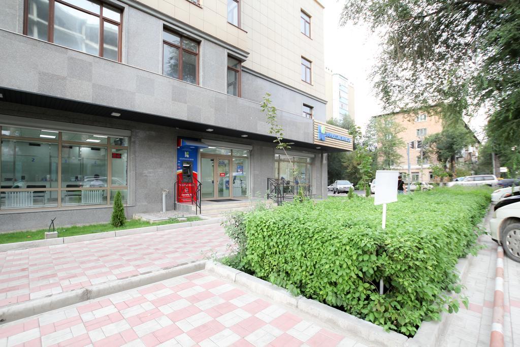 Oscar'S Apartments Bishkek Luaran gambar